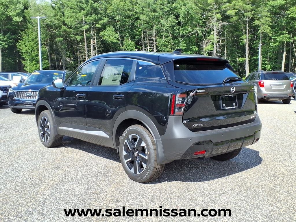 2026 Nissan Kicks SV