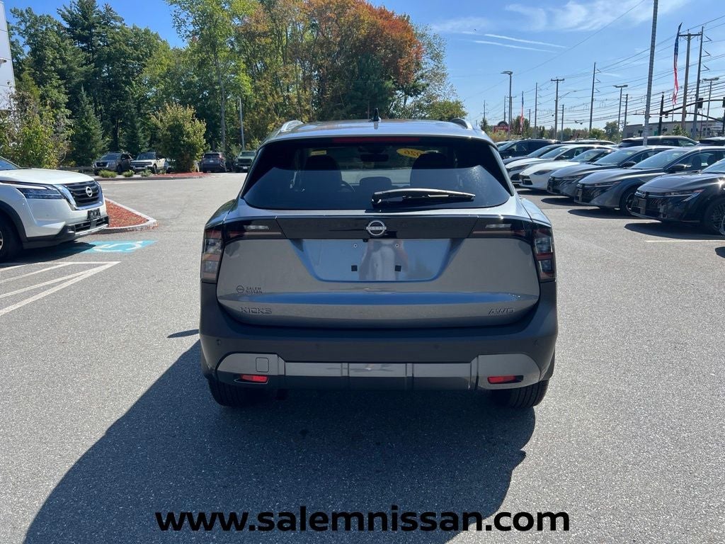 2026 Nissan Kicks SV