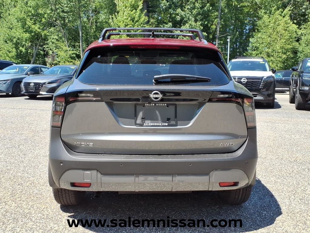 2026 Nissan Kicks SV