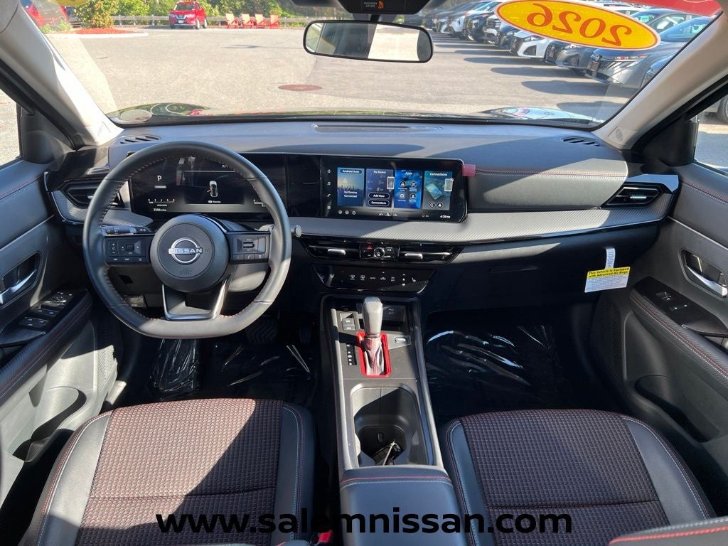 2026 Nissan Kicks SR