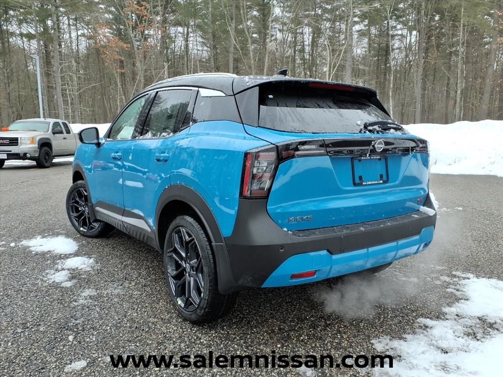 2026 Nissan Kicks SR