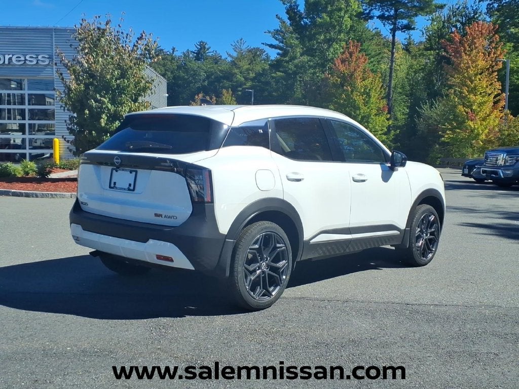 2026 Nissan Kicks SR