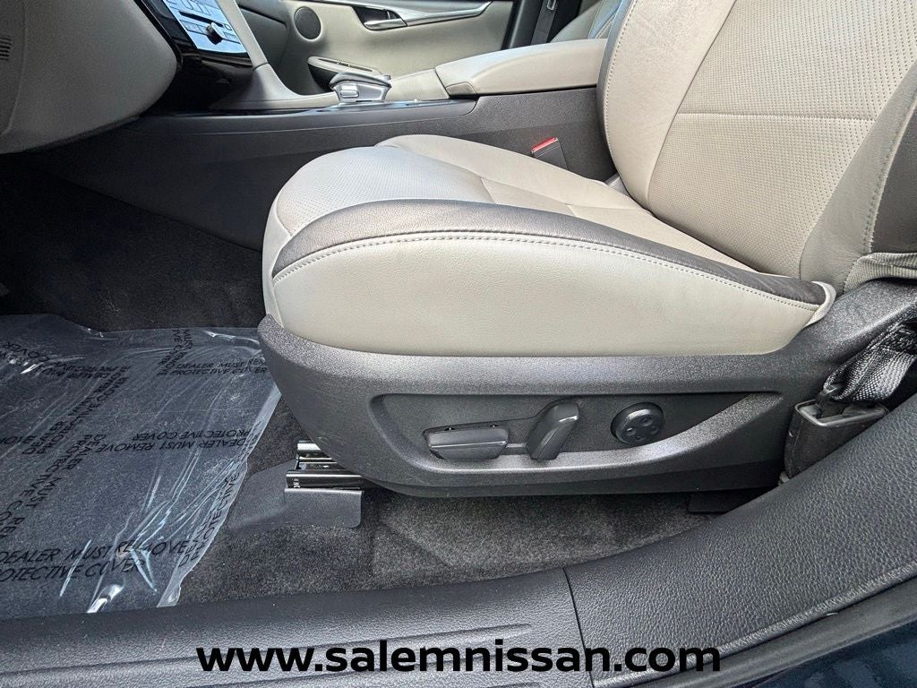 2023 INFINITI QX50 LUXE