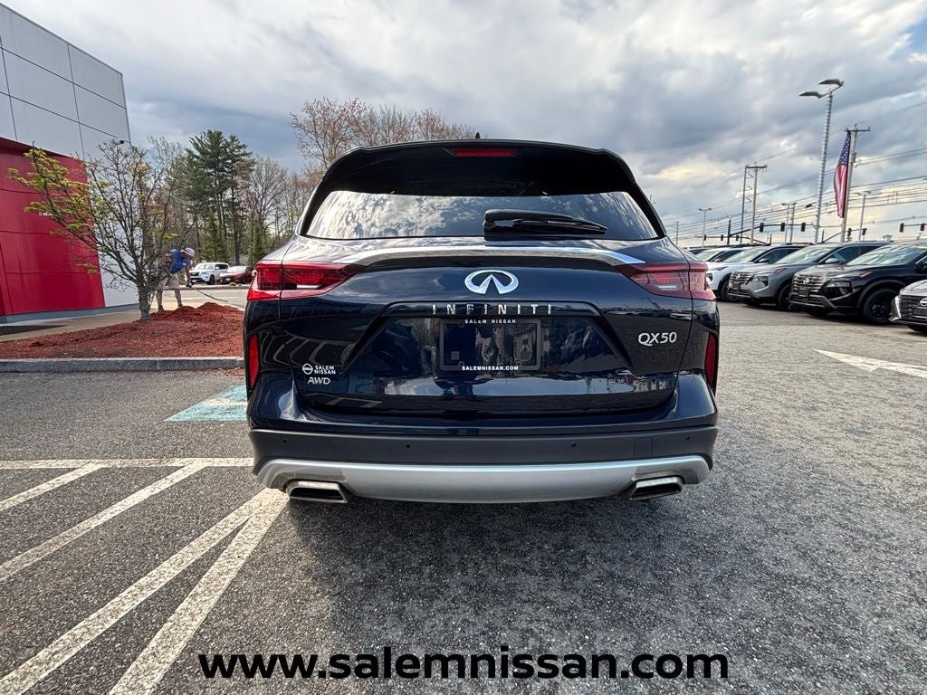 2023 INFINITI QX50 LUXE