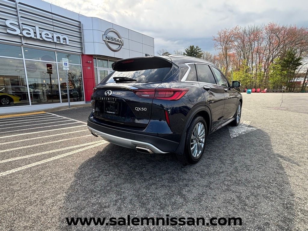 2023 INFINITI QX50 LUXE