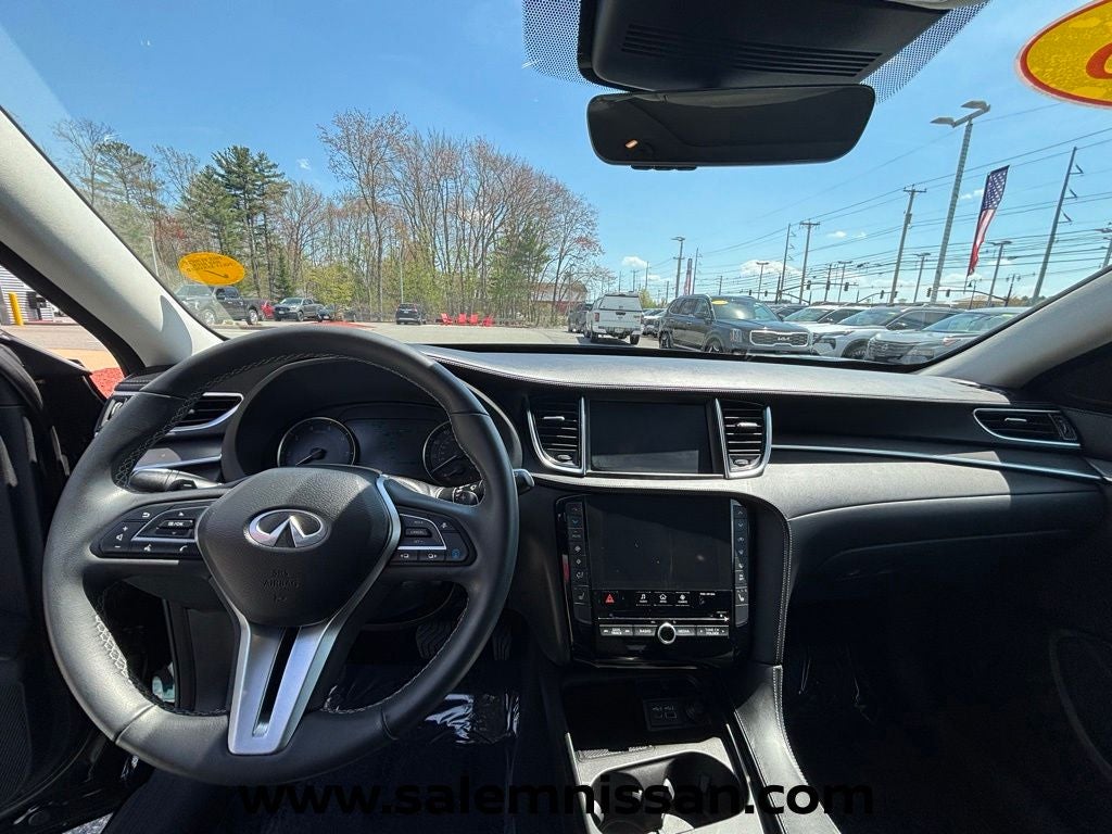 2023 INFINITI QX50 LUXE