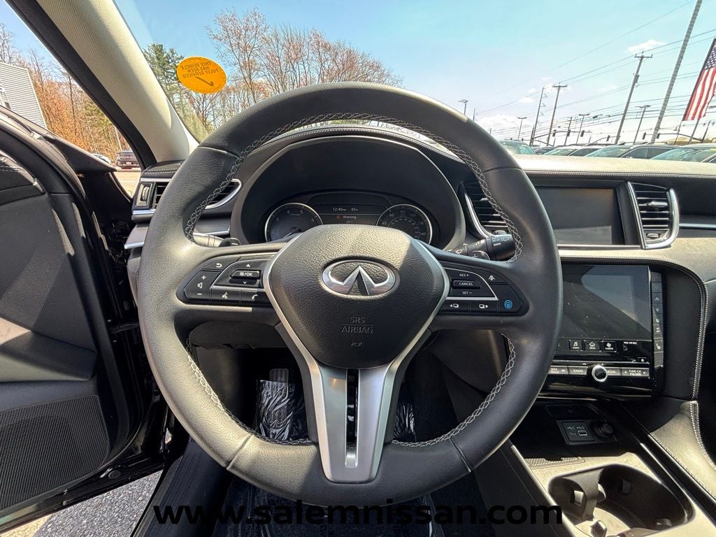 2023 INFINITI QX50 LUXE