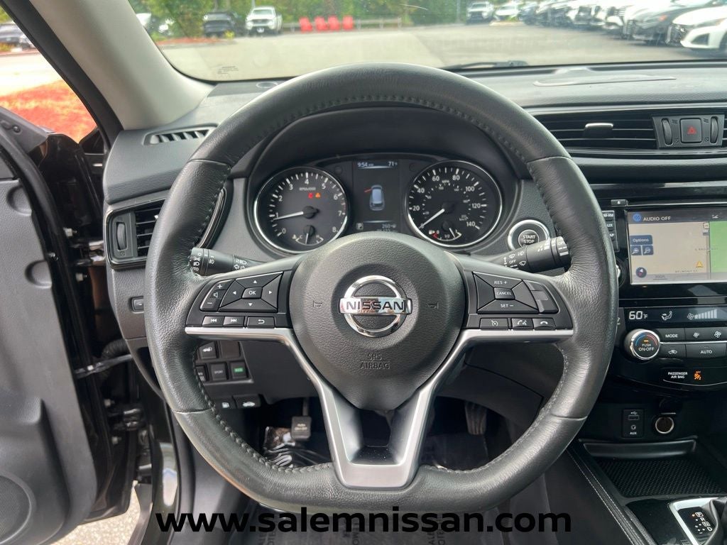 2017 Nissan Rogue SL