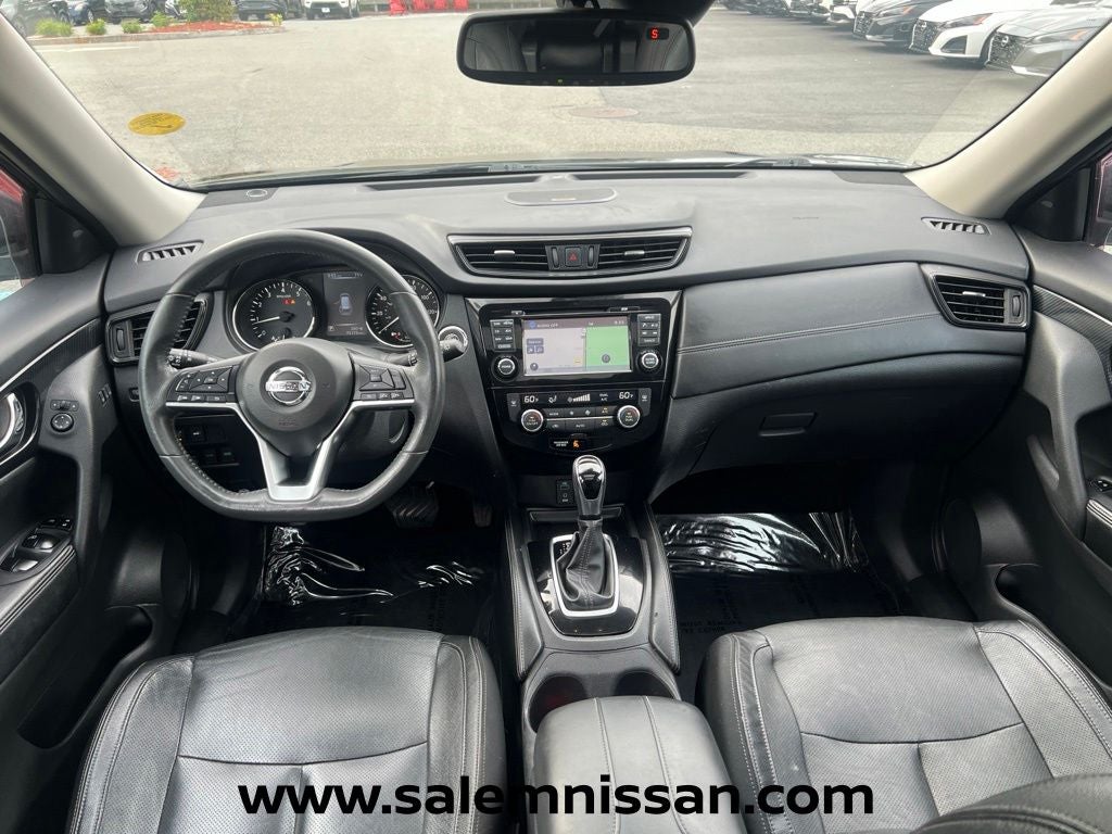 2017 Nissan Rogue SL