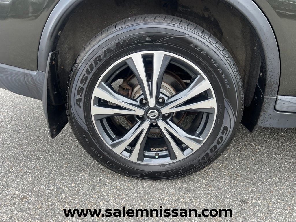 2017 Nissan Rogue SL