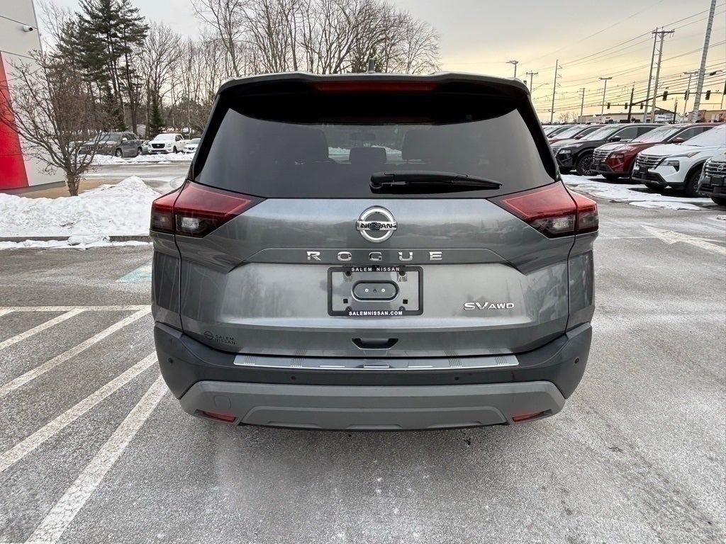 2021 Nissan Rogue SV