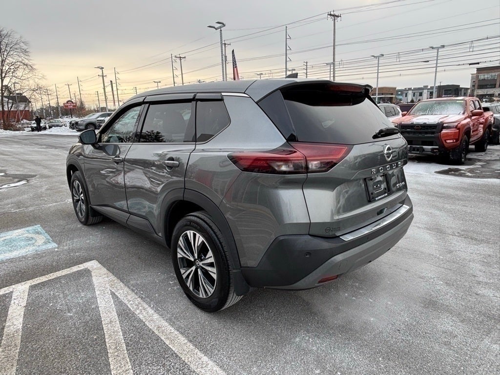 2021 Nissan Rogue SV