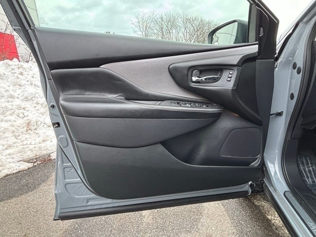 2023 Nissan Murano SL