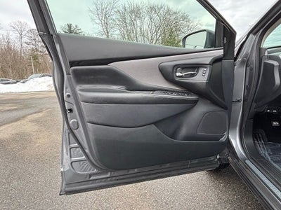 2023 Nissan Murano SL