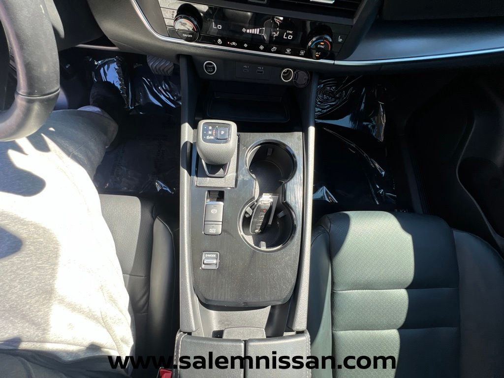 2023 Nissan Rogue SV FWD