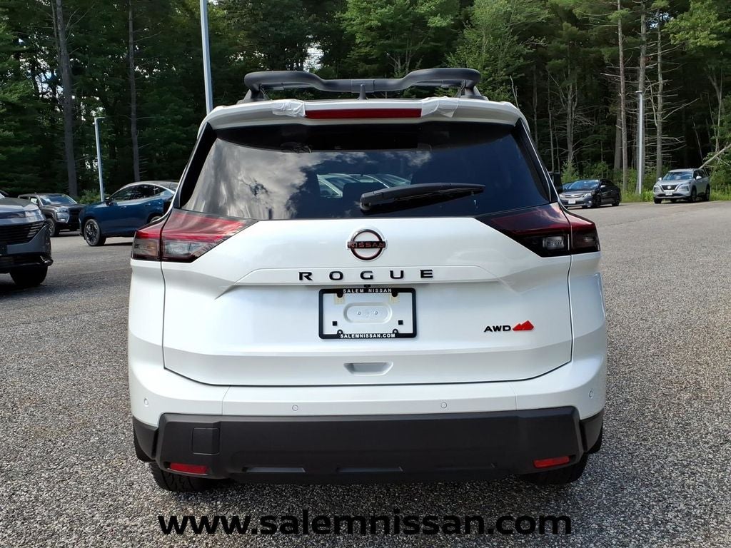 2026 Nissan Rogue Rock Creek