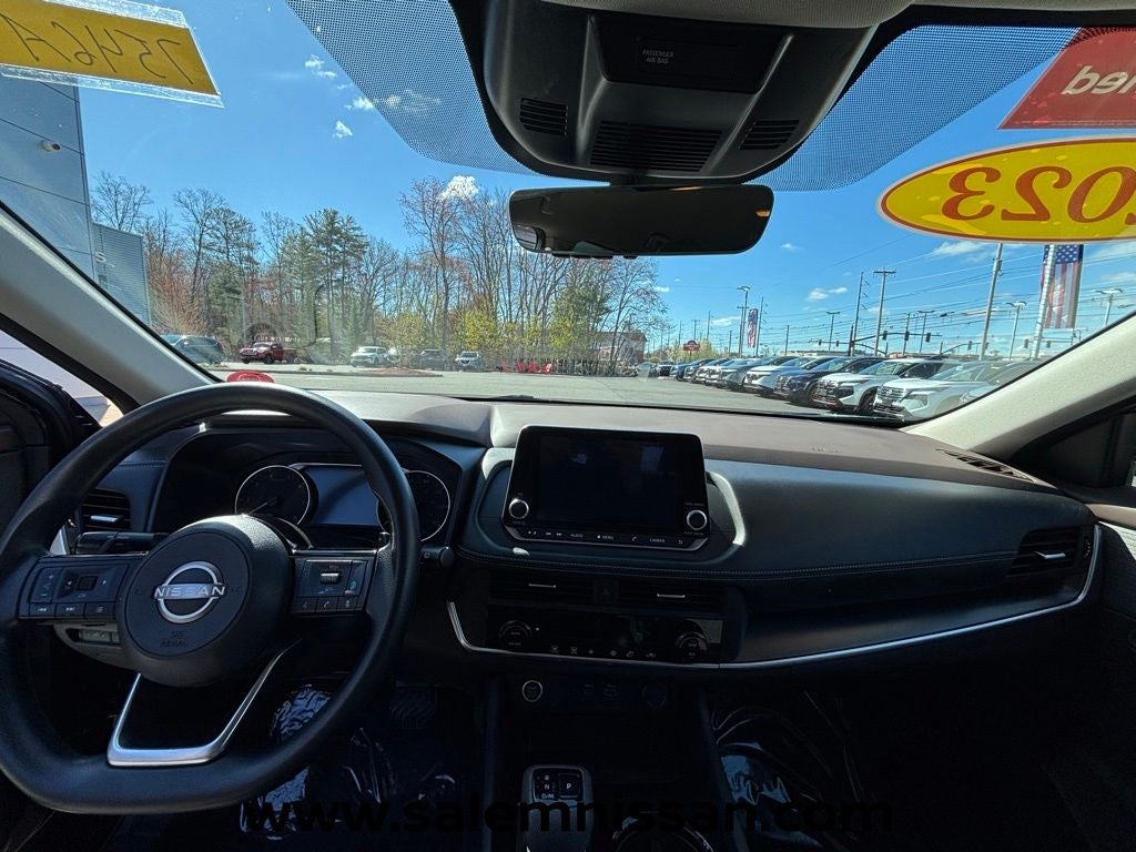 2023 Nissan Rogue SV