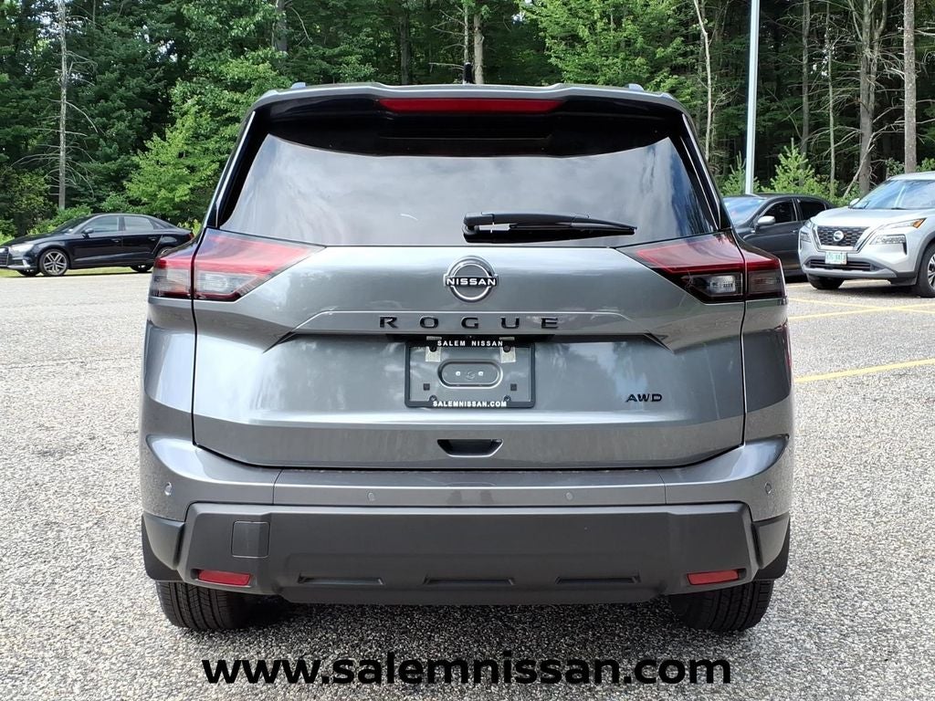 2026 Nissan Rogue Dark Armor