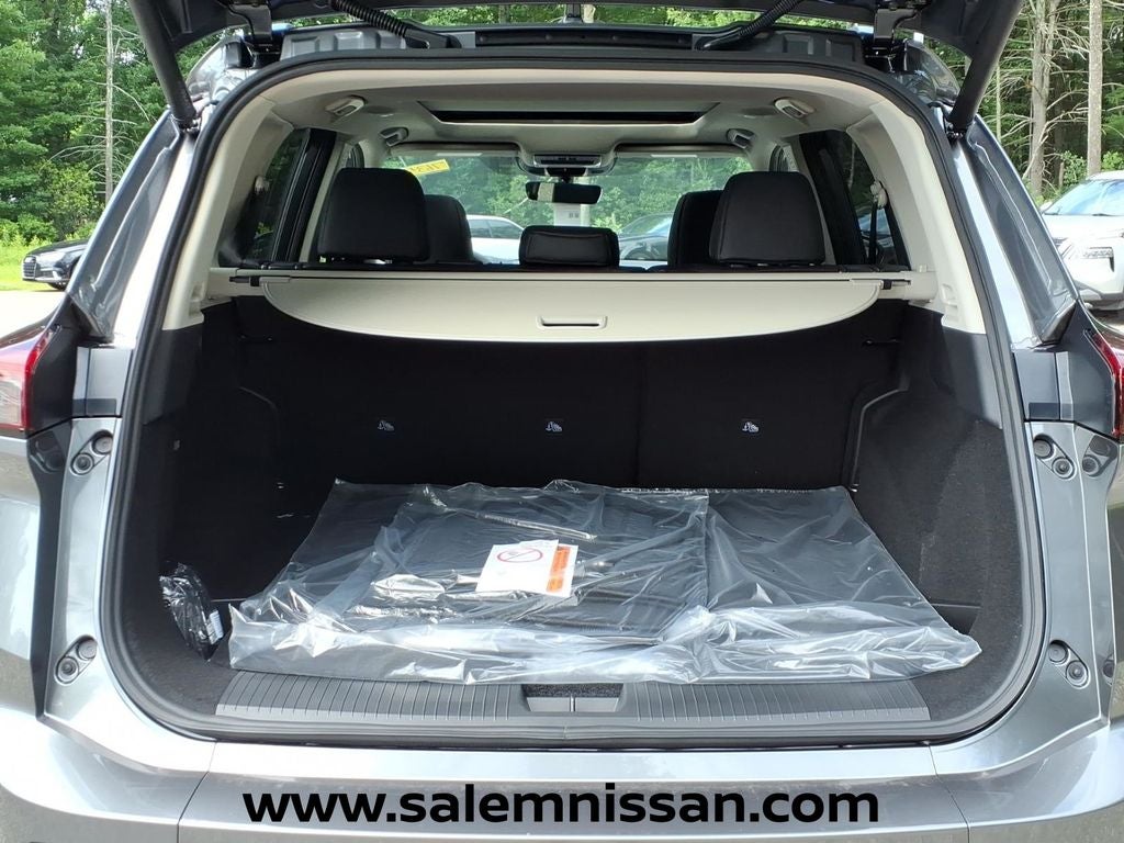 2026 Nissan Rogue Dark Armor