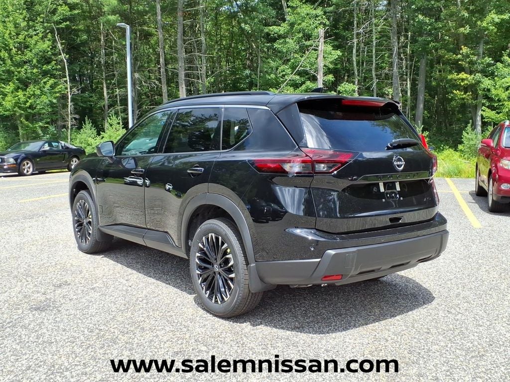 2026 Nissan Rogue Dark Armor