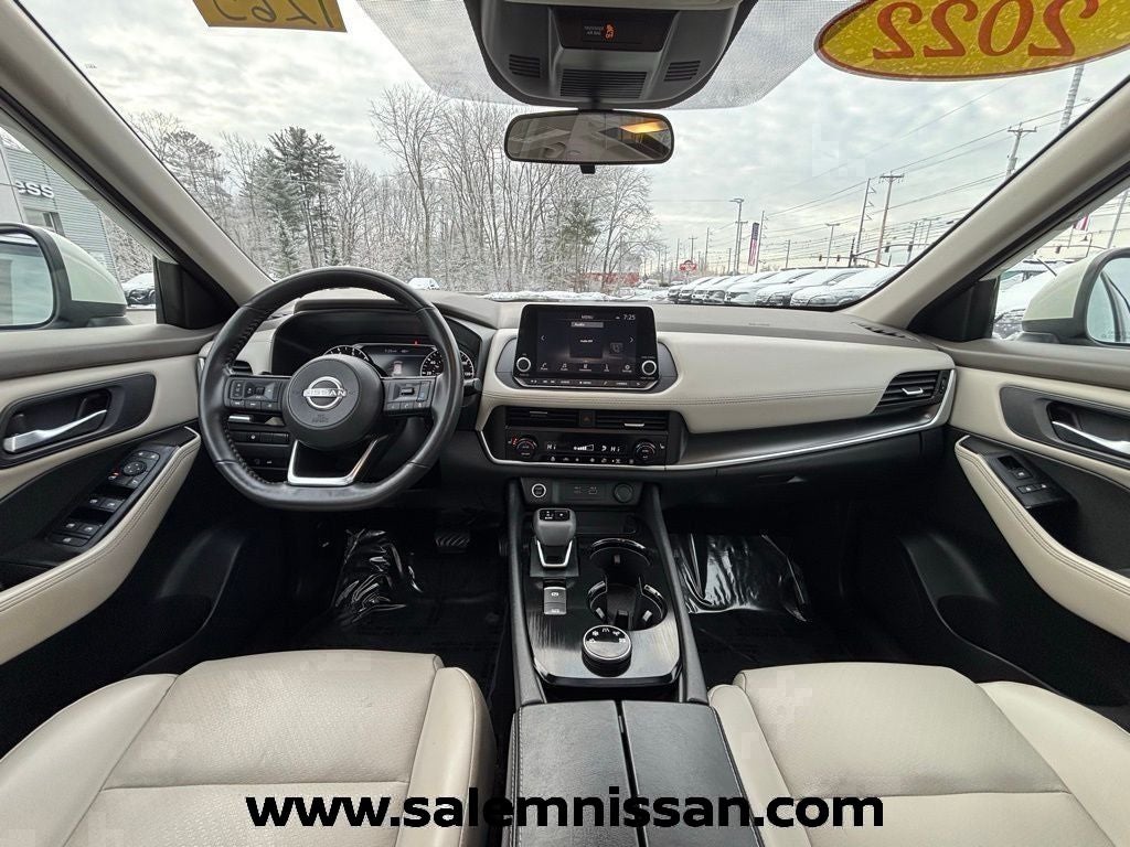 2023 Nissan Rogue SV