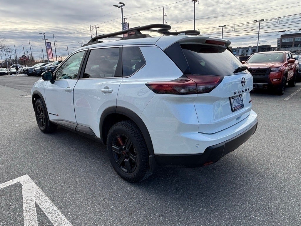 2025 Nissan Rogue Rock Creek