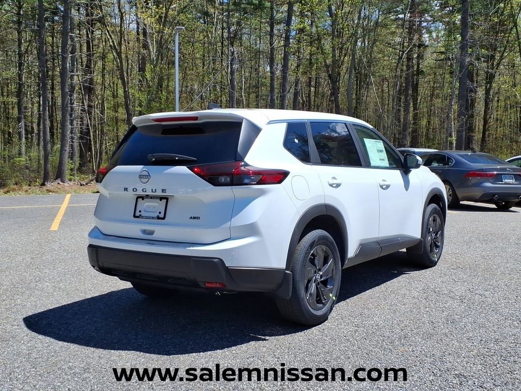 2026 Nissan Rogue SV