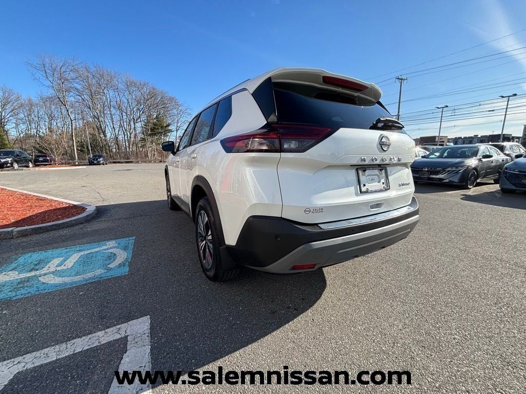 2023 Nissan Rogue SV