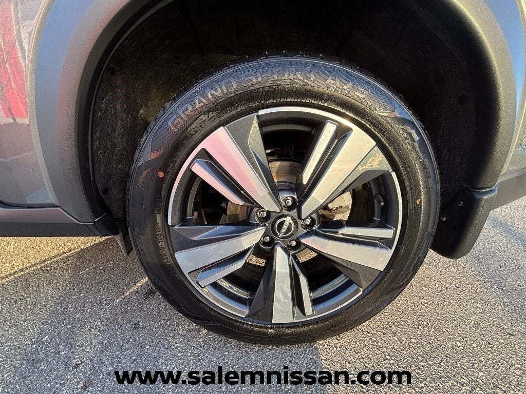 2023 Nissan Rogue SL