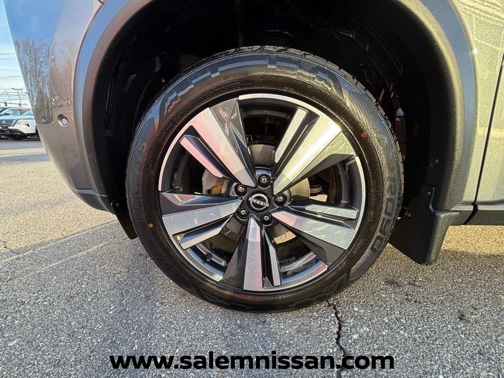 2023 Nissan Rogue SL