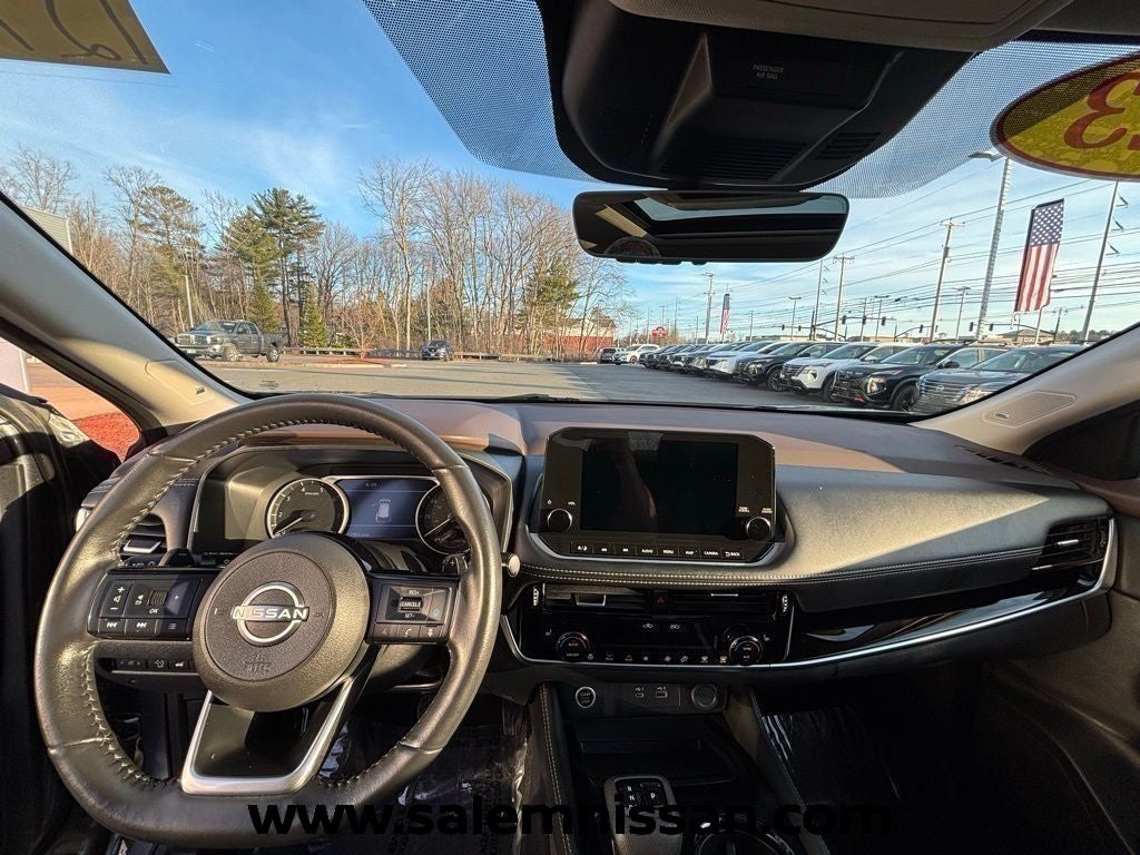 2023 Nissan Rogue SL