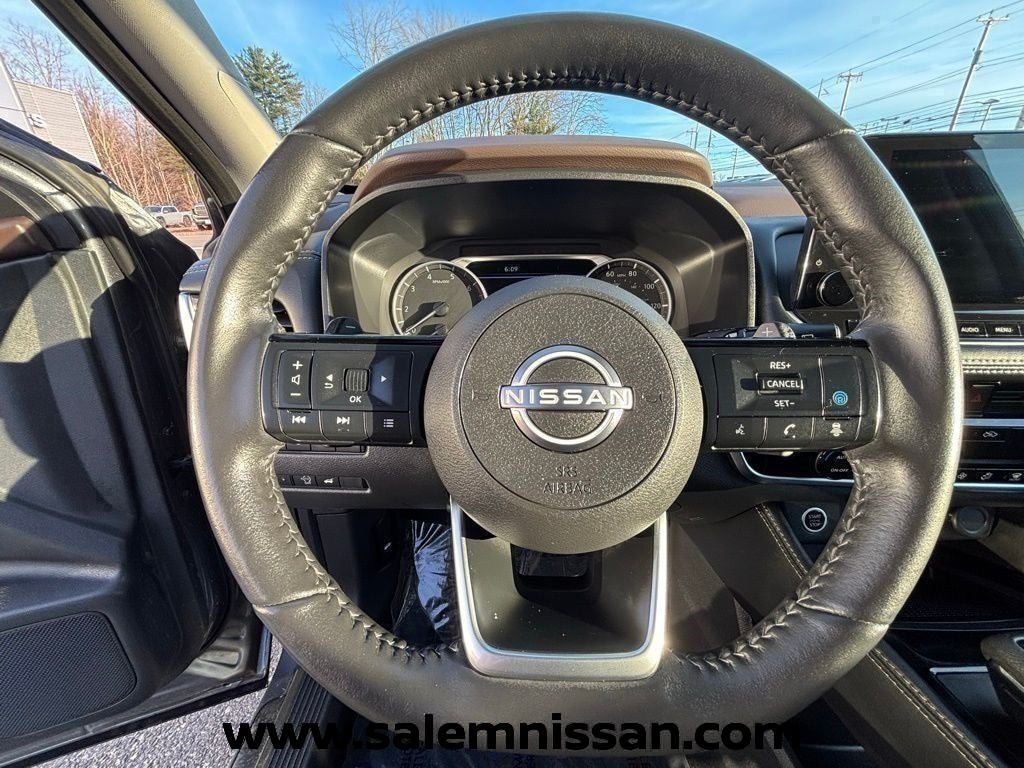 2023 Nissan Rogue SL