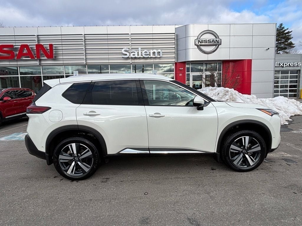 2023 Nissan Rogue SL