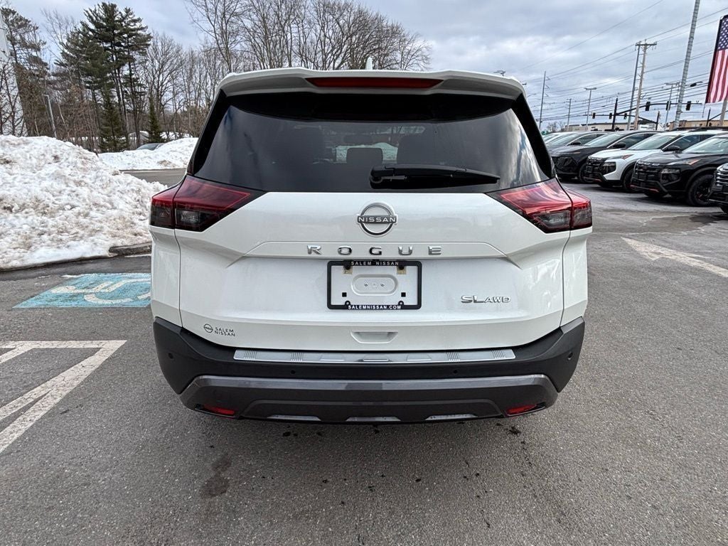 2023 Nissan Rogue SL