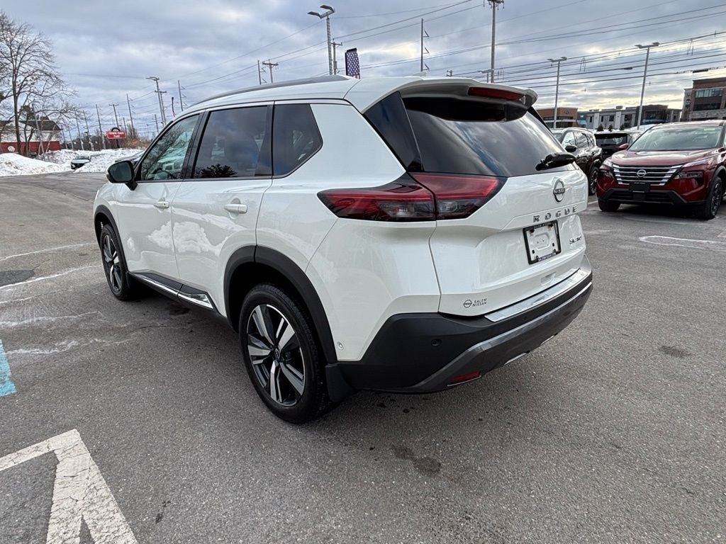 2023 Nissan Rogue SL