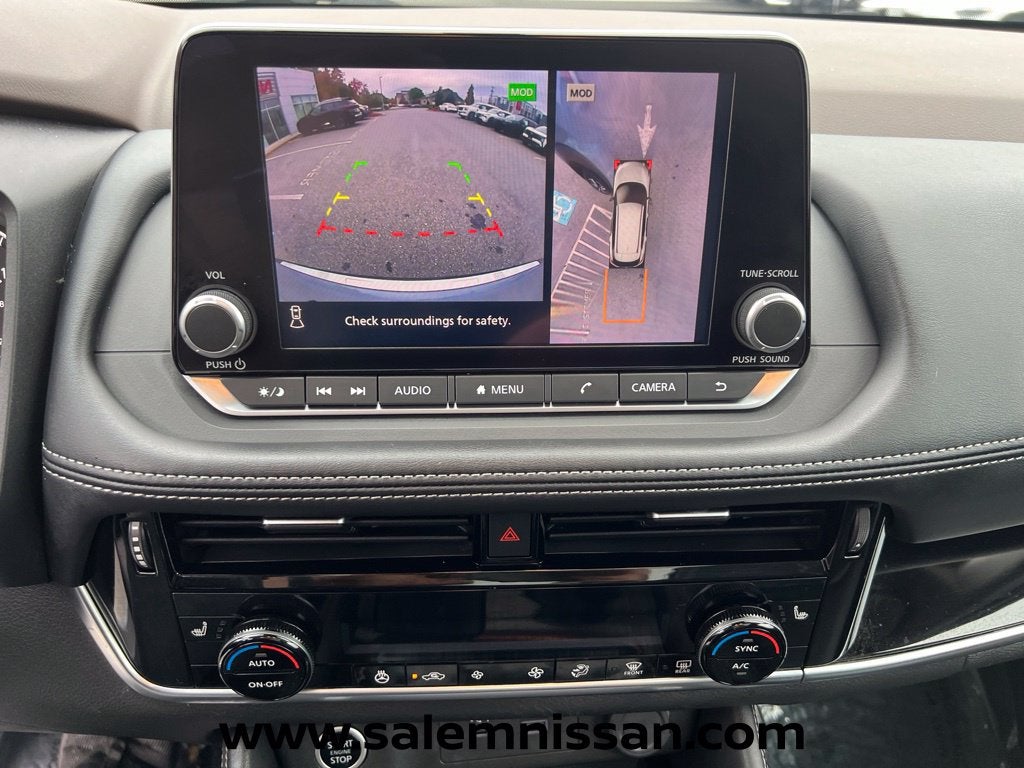 2023 Nissan Rogue SL