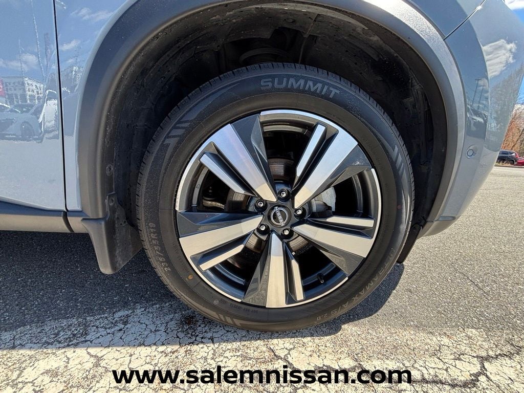 2023 Nissan Rogue SL
