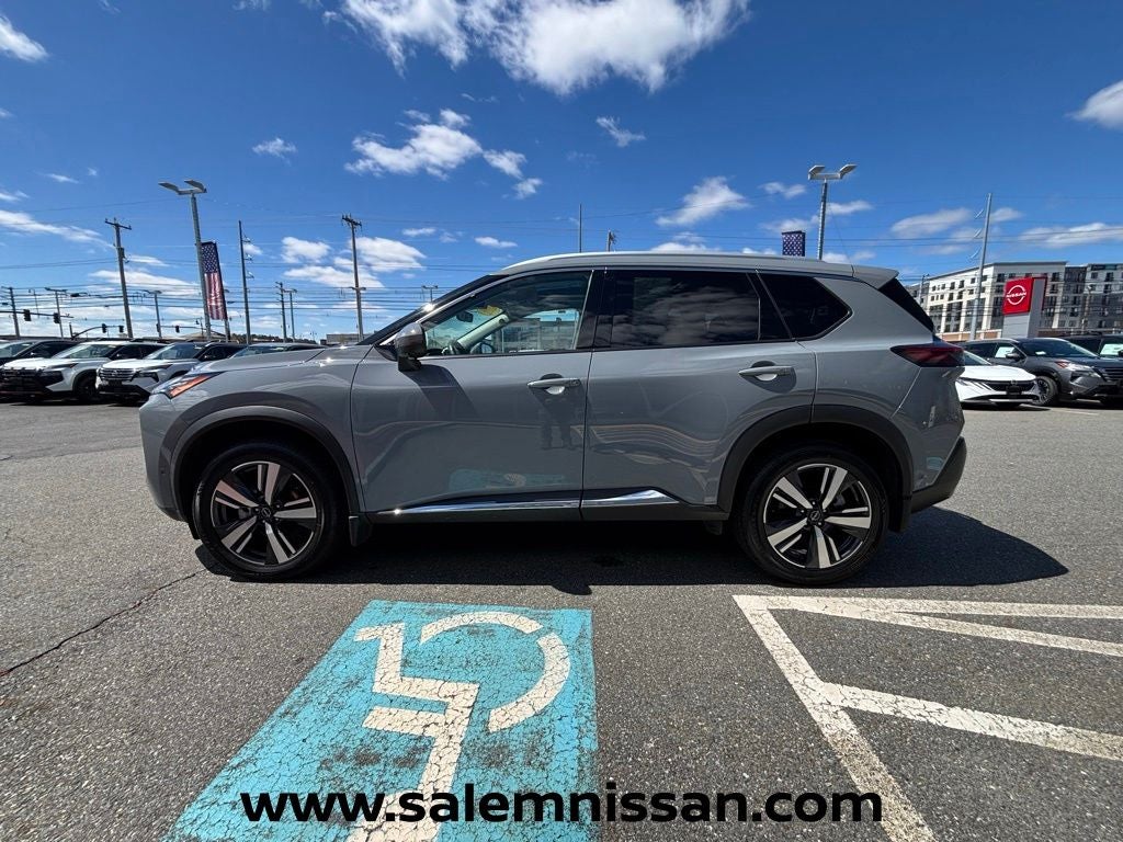 2023 Nissan Rogue SL