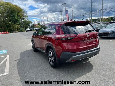 2023 Nissan Rogue SL