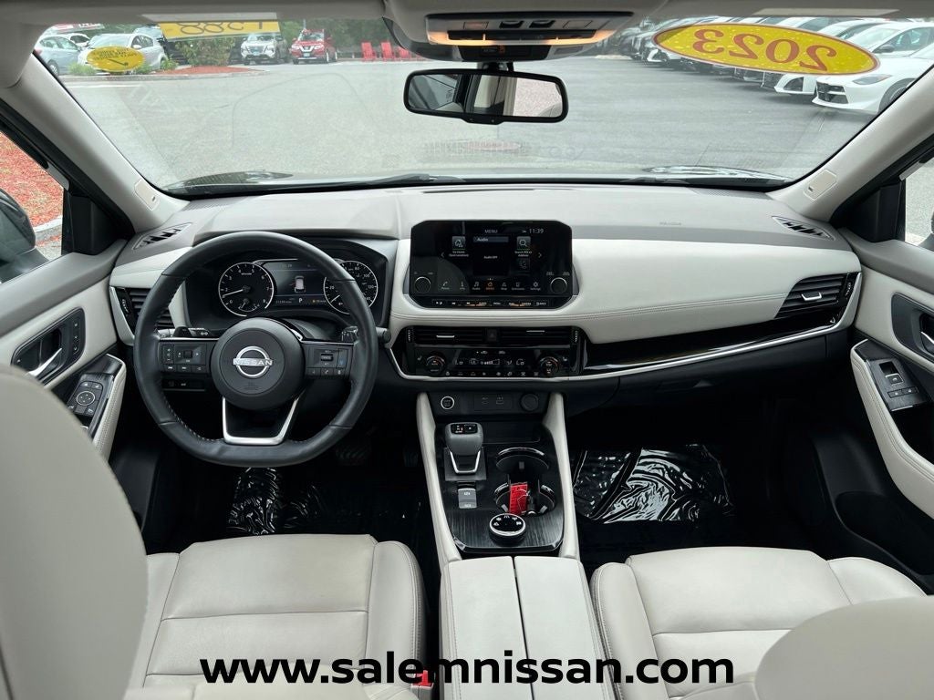 2023 Nissan Rogue SL
