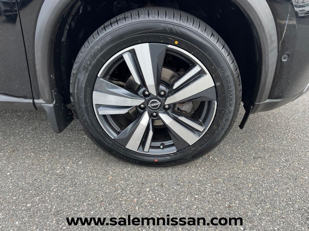 2023 Nissan Rogue SL