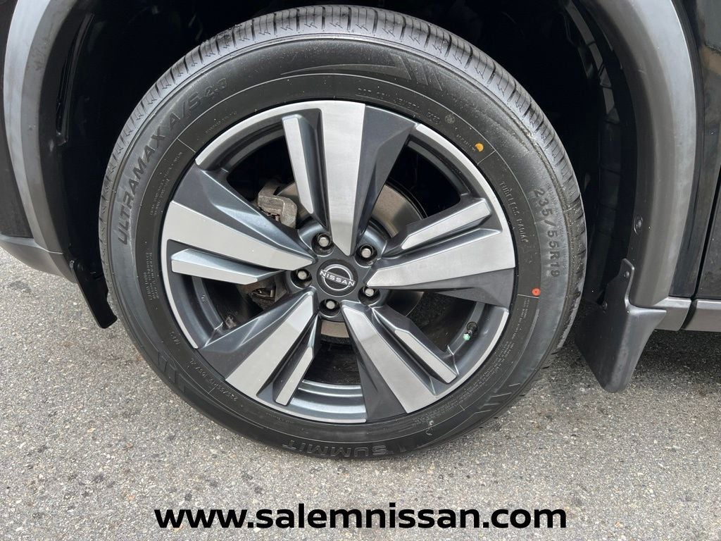 2023 Nissan Rogue SL