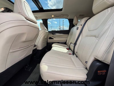 2023 INFINITI QX60 LUXE