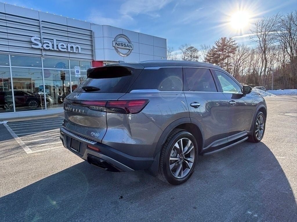 2023 INFINITI QX60 LUXE