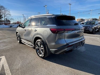 2023 INFINITI QX60 LUXE