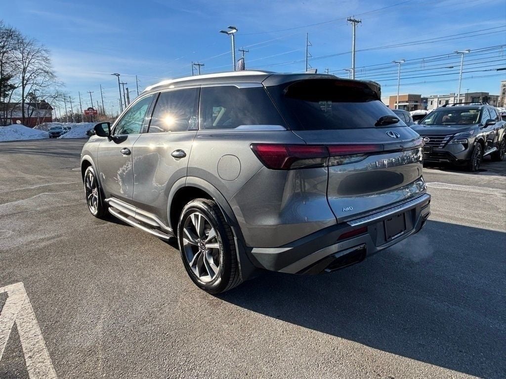 2023 INFINITI QX60 LUXE