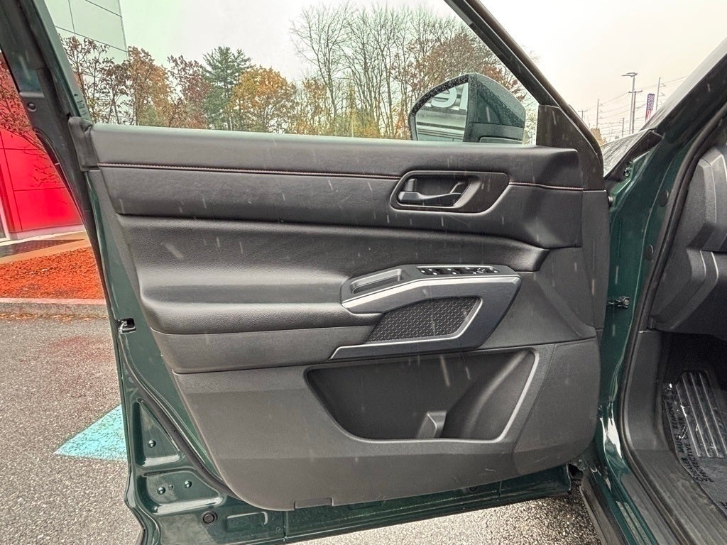 2023 Nissan Pathfinder Rock Creek