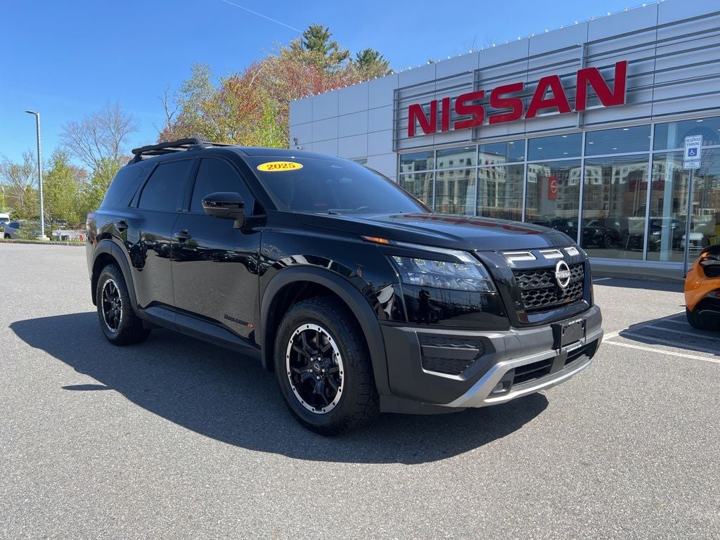 2025 Nissan Pathfinder Rock Creek