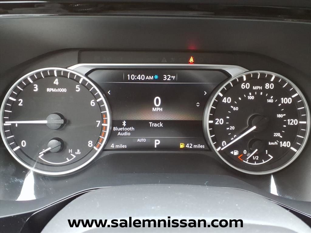 2026 Nissan Pathfinder SV