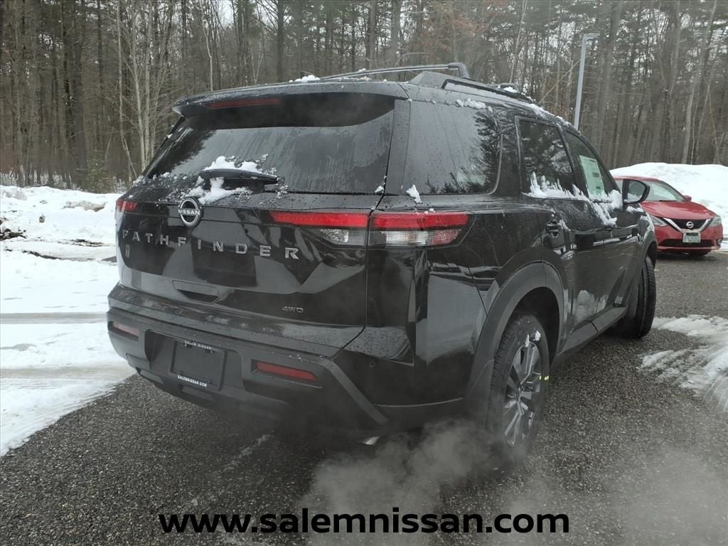 2026 Nissan Pathfinder SV